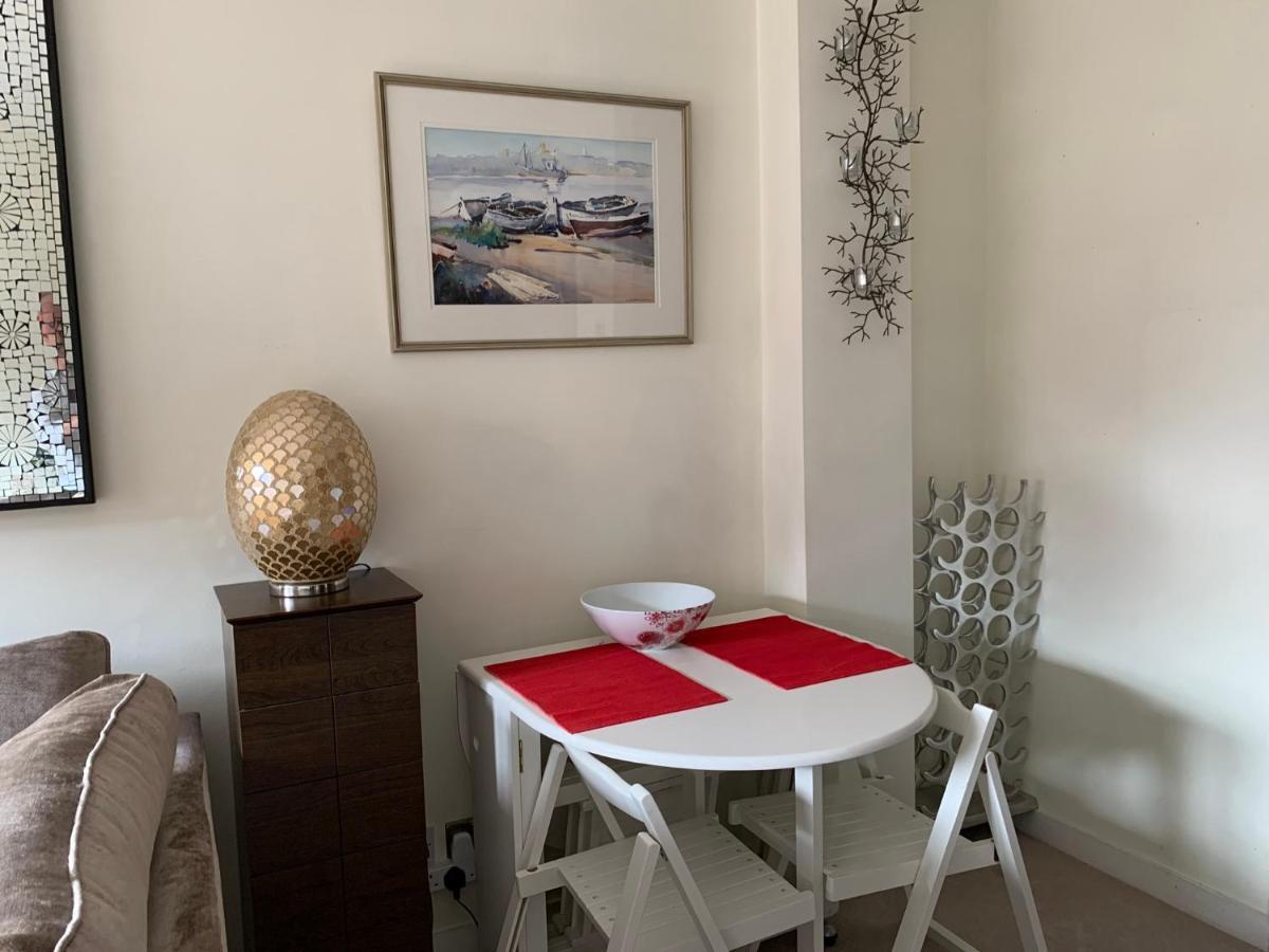 4 The Courtyard Central Windsor 2Br Ngoại thất bức ảnh